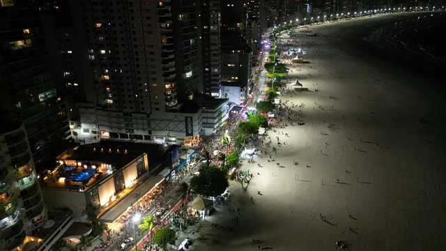 Muito além da folia: o Carnaval 2026 como vetor de movimento em Balneário Camboriú