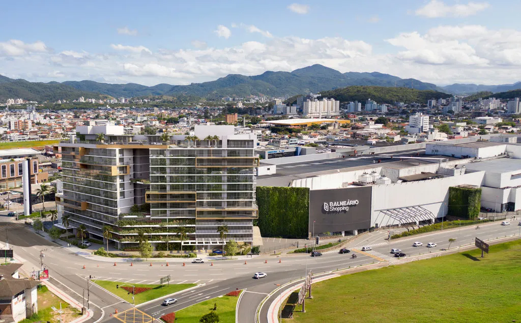 The Spot One: Único residencial do sul do país interligado a um shopping