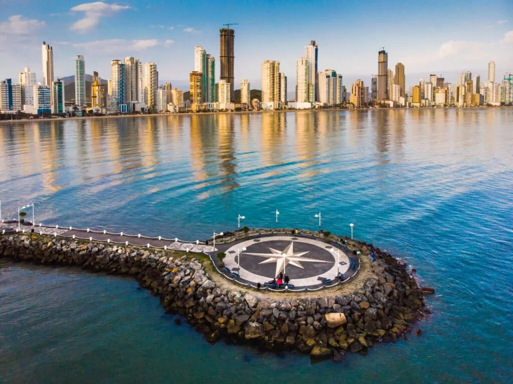 Melhores passeios gratuitos em Balneário Camboriú