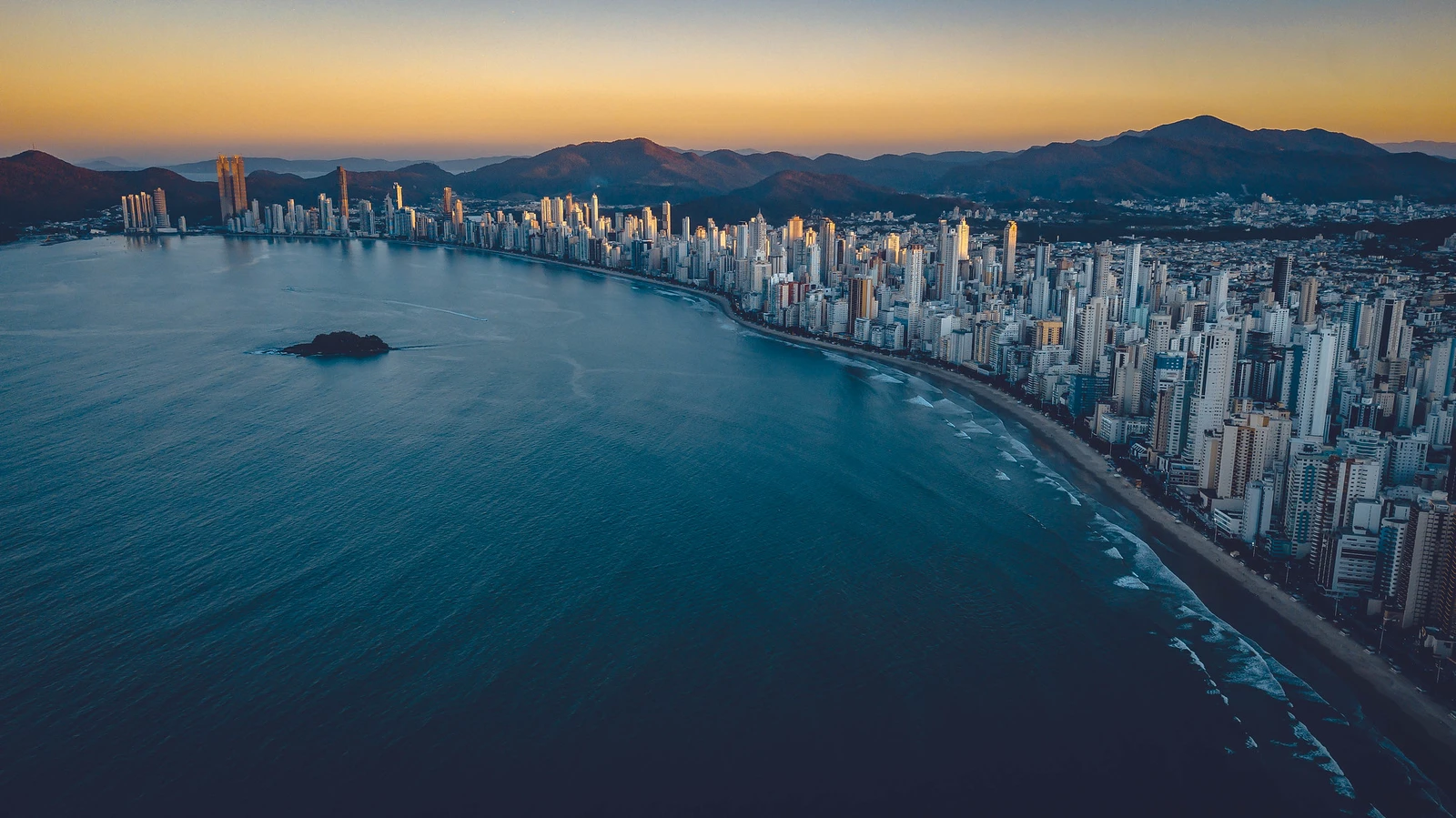 Balneário Camboriú conquistou 1º lugar em valorização imobiliária no país