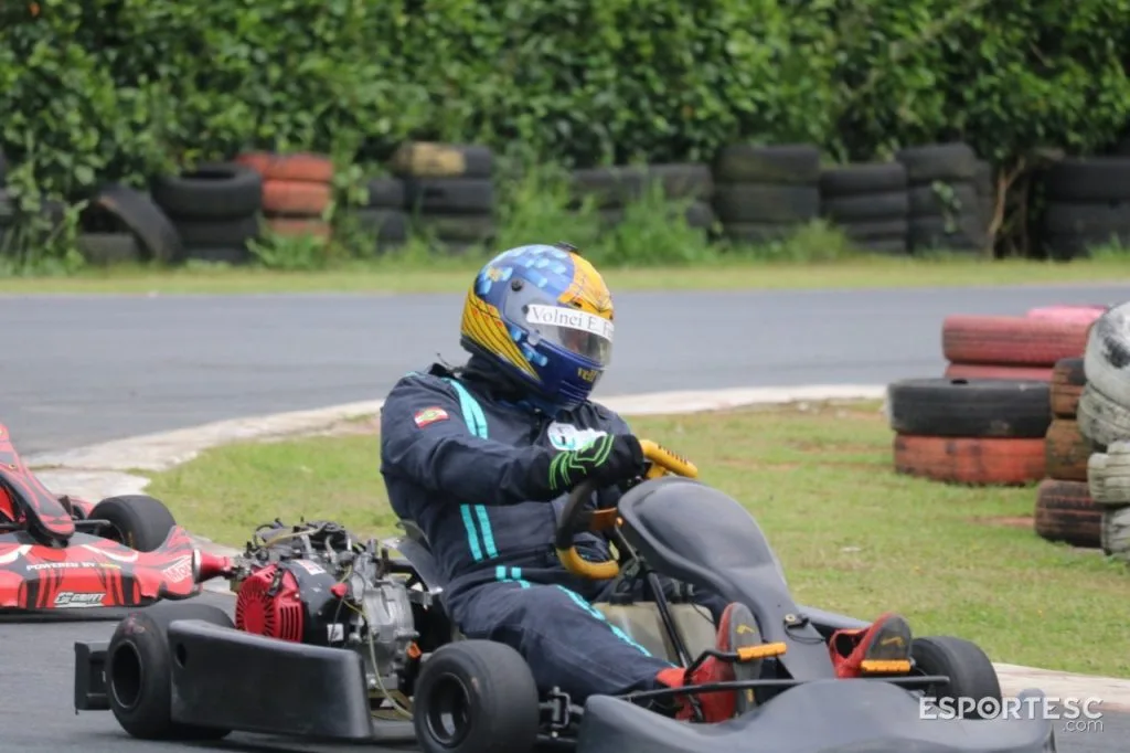 paixao-pelas-quatro-rodas-uma-aventura-de-kart-no-speedway-music-park-e-os-bastidores-da-m