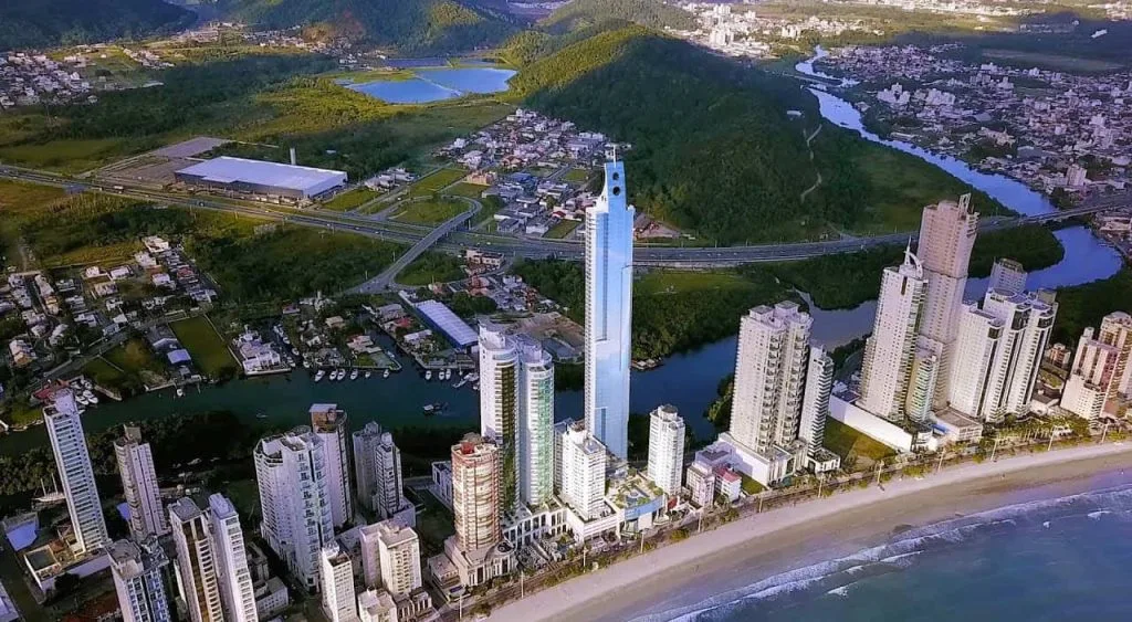 one-tower-Os-maiores-predios-da-America-do-Sul-2-1024x563