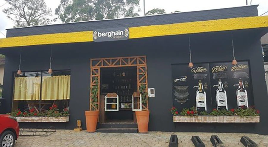 berghain-cervejaria-Rota-da-Cerveja-no-Vale-do-Itajai-que-voce-precisa-conhecer