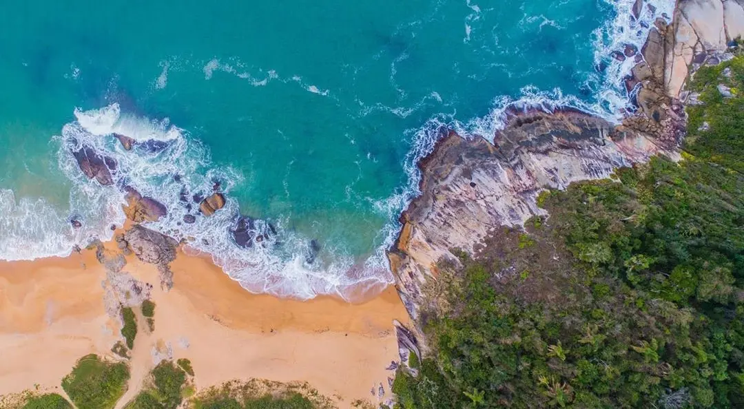 Balne-C3-A1rio-Cambori-C3-BA-possui-duas-praias-e-uma-marina-entre-as-melhores-do-pa-C3-AD