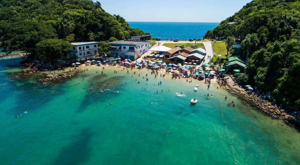 as melhores praias de Santa Catarina: Praia da Sepultura