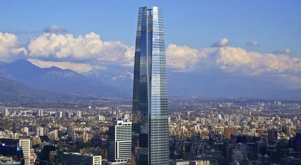 Os-maiores-predios-da-America-do-Sul-santiago-1