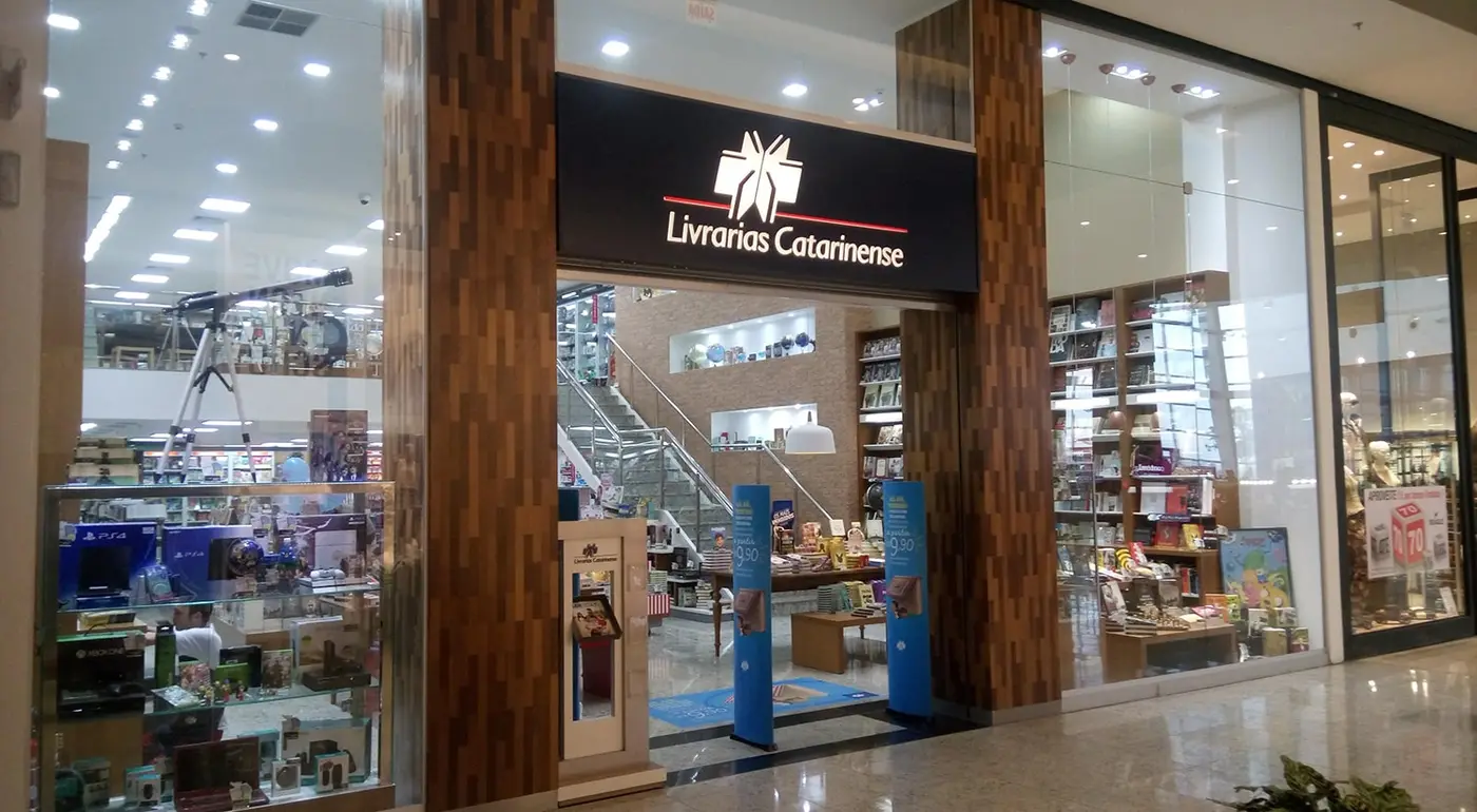 5-livrarias-em-Balne-C3-A1rio-Cambori-C3-BA-para-voc-C3-AA-manter-a-leitura-em-dia-livrari