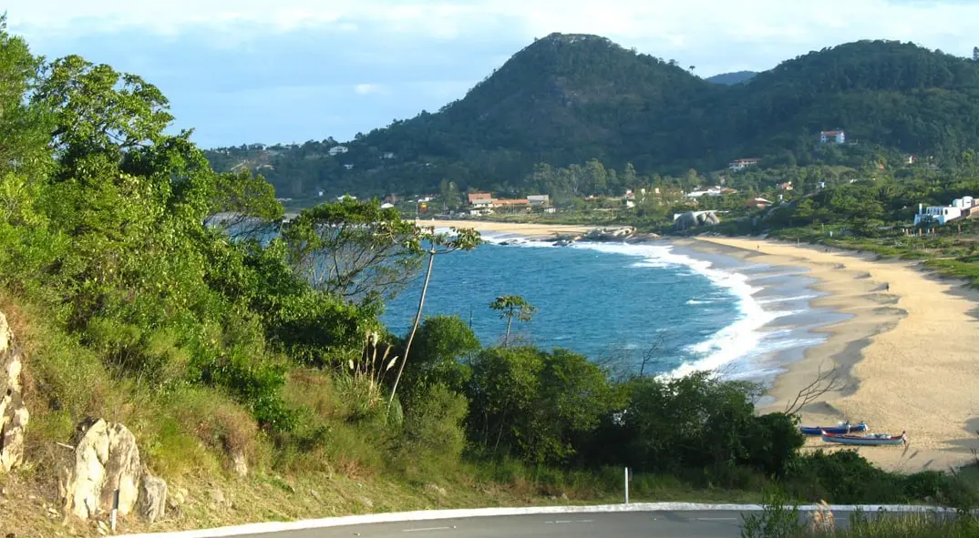 surf em balneário camboriú