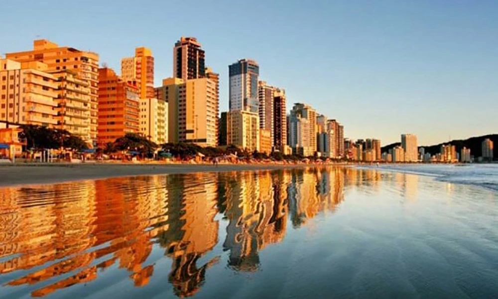Casa ou Apartamento em Balneário Camboriú? Saiba qual a melhor opção para morar