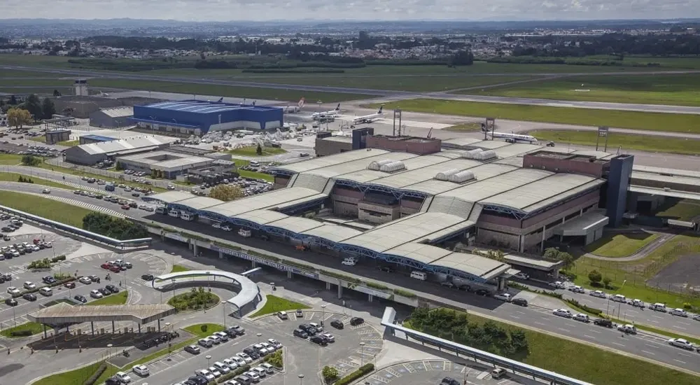 Aeroportos-mais-proximos-de-Balneario-Camboriu-5-opcoes-para-voce-visitar-a-cidade-curitib