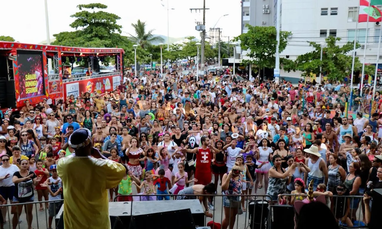 Principais-eventos-de-Balneario-Camboriu-carnaval