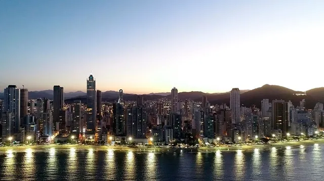 Balneário Camboriú, Uma cidade em constante evolução