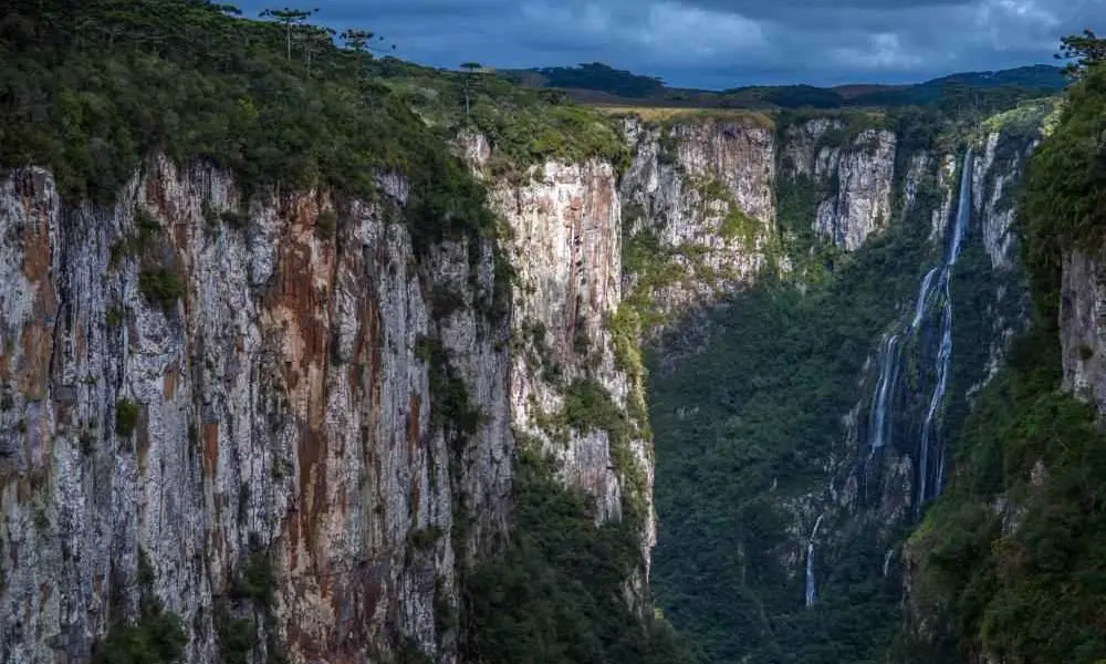 O-que-fazer-em-Santa-Catarina-Caminho-dos-C-C3-A2nions