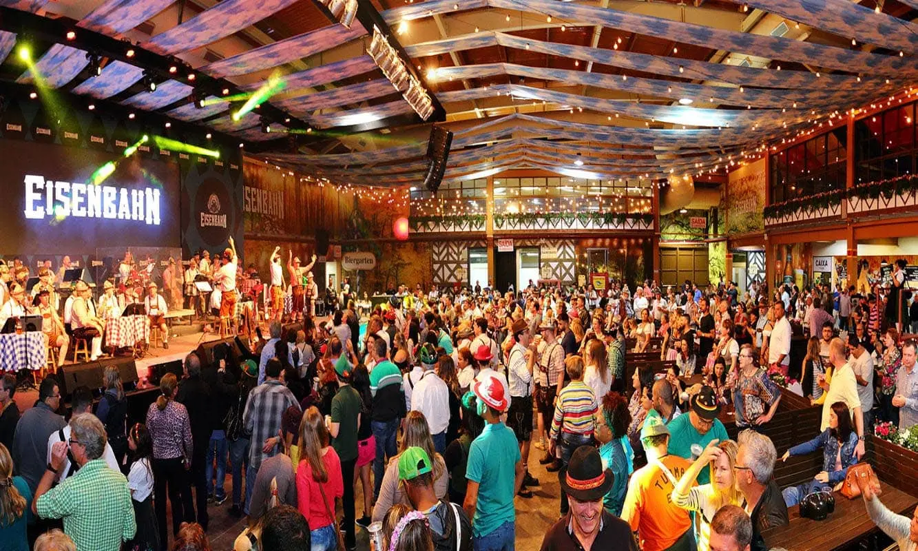 Principais-eventos-de-Balneario-Camboriu-oktober