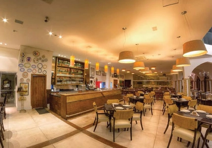 Restaurantes-em-Balne-C3-A1rio-Cambori-C3-BA-para-curtir-com-a-fam-C3-ADlia-macarronada-it