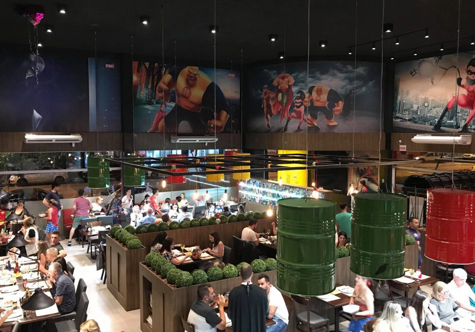 Restaurantes-em-Balne-C3-A1rio-Cambori-C3-BA-para-curtir-com-a-fam-C3-ADlia-herois-da-pizz