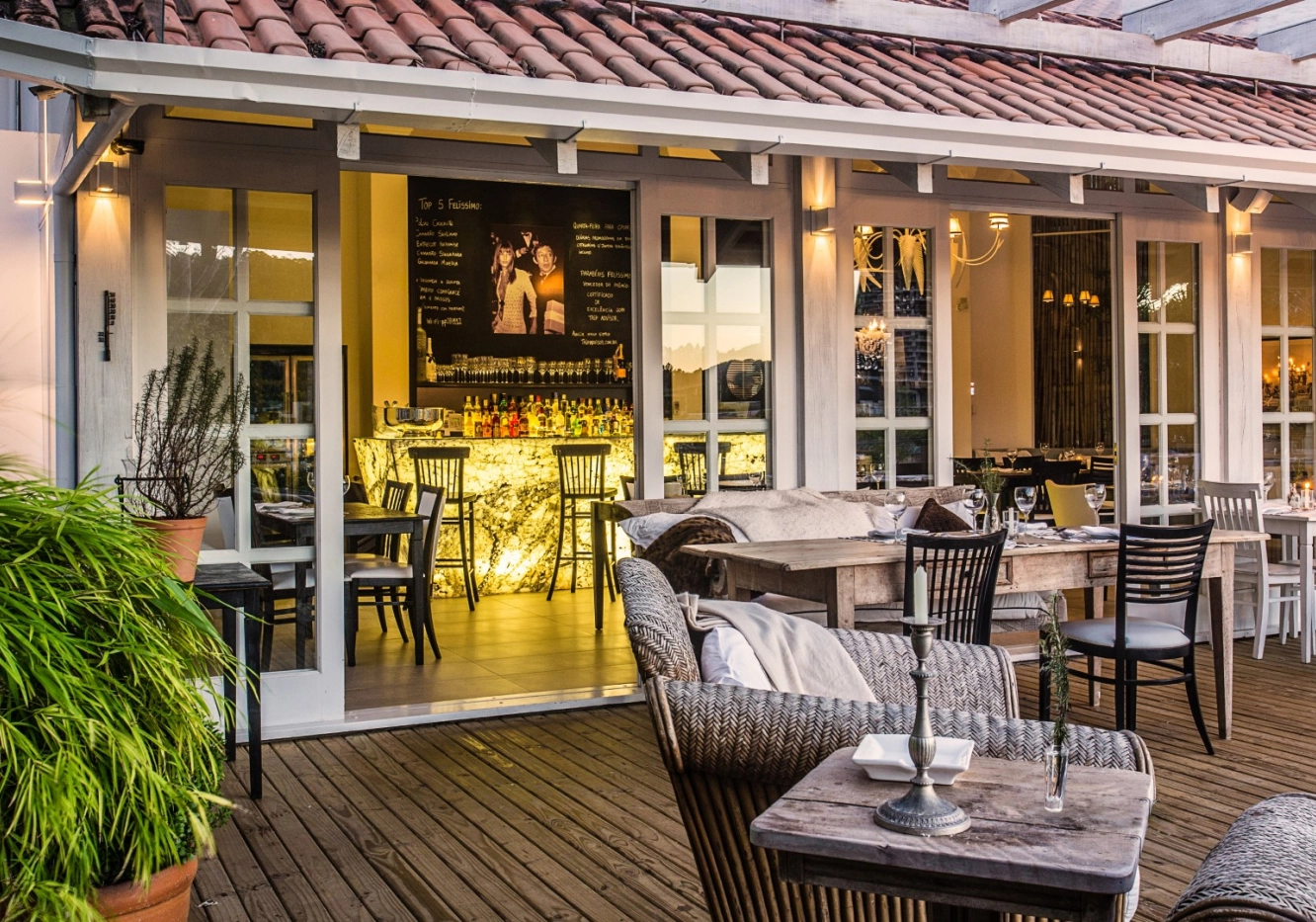 felissimo-Restaurantes-em-Balne-C3-A1rio-Cambori-C3-BA-para-curtir-com-a-fam-C3-ADlia