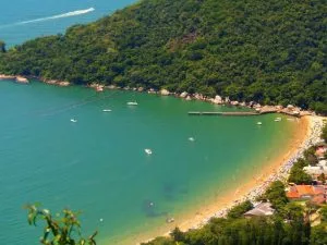 Praia-de-Laranjeiras-300x225-2a072cc27b