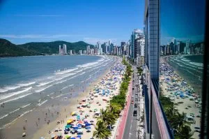 Praia-Central-BC-300x199