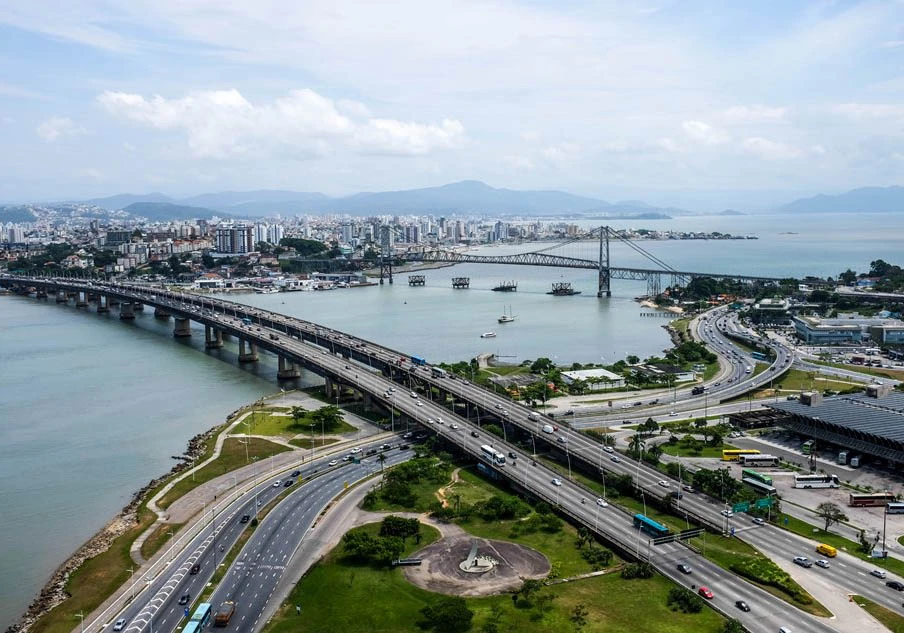 Morar-na-cidade-de-Florianopolis
