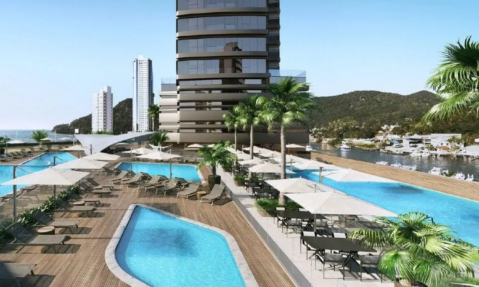 yachthouse residence club